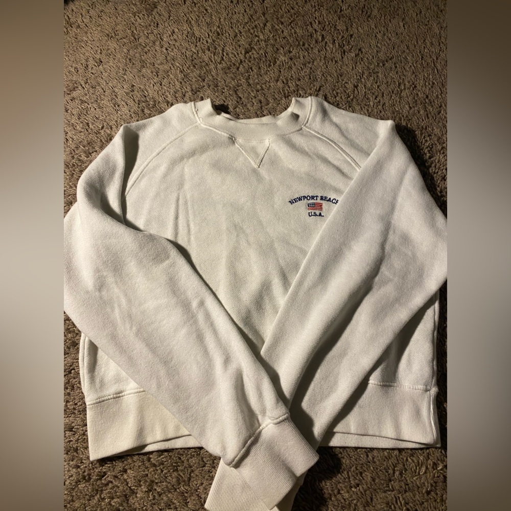 Brandy Melville Crewneck